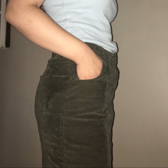 UO Corduroy Mini Skirt - Picture 2 of 4